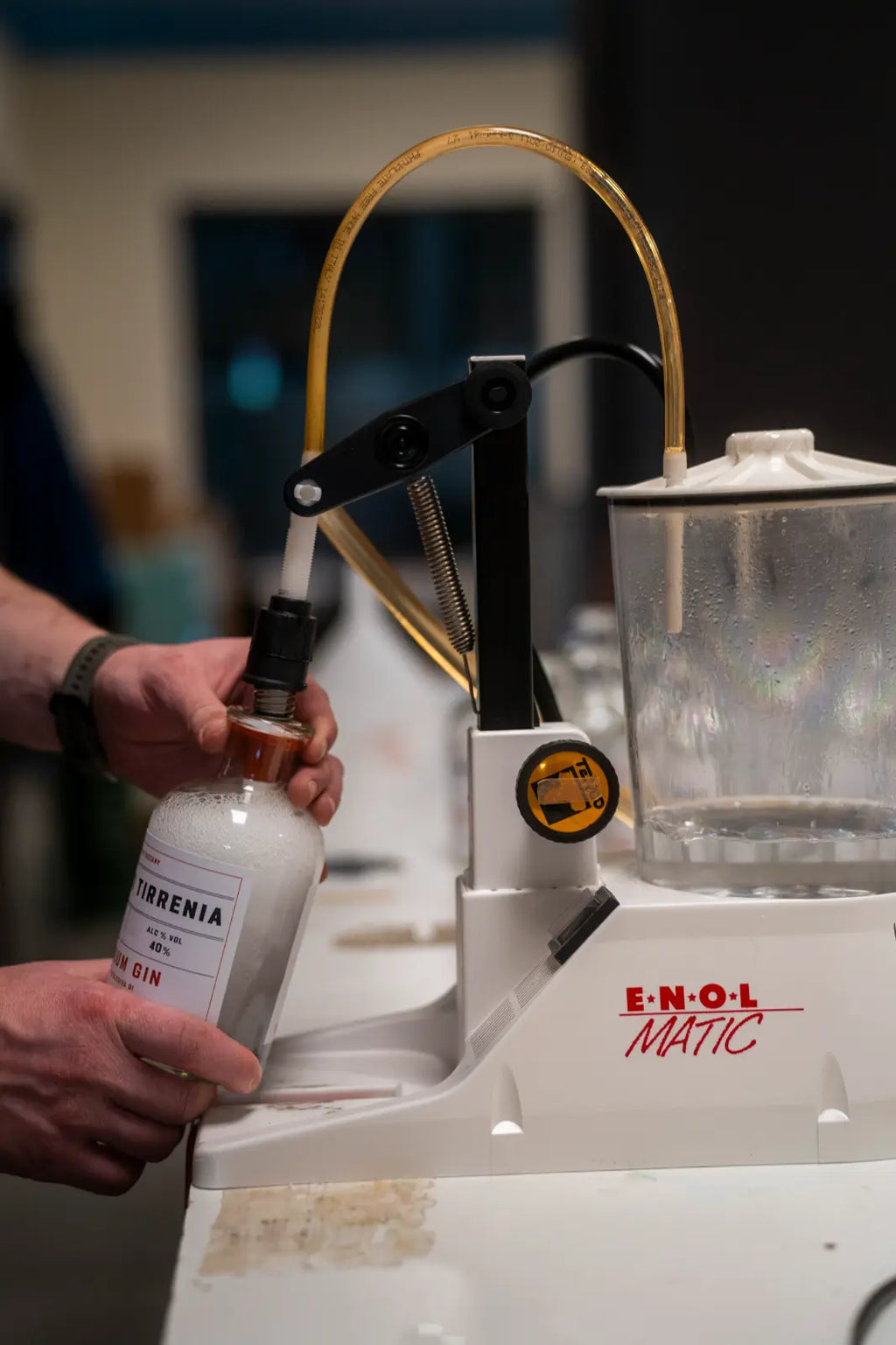 Tirrenia® Gin - Premium Tuscan Craft Gin 1lt 40% - Mixology Bottle